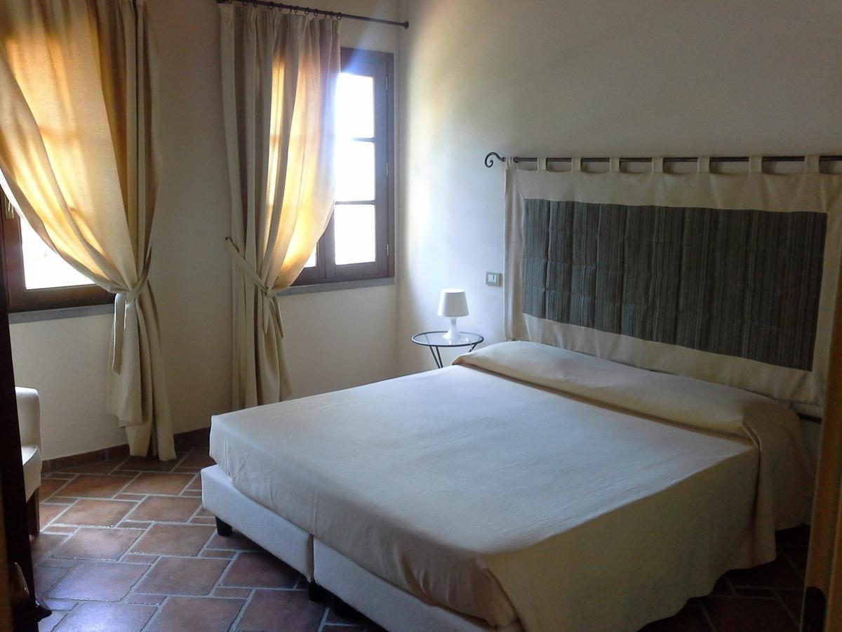 Residence La Contessa Campiglia Marittima Bagian luar foto