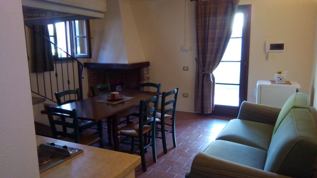 Residence La Contessa Campiglia Marittima Bagian luar foto